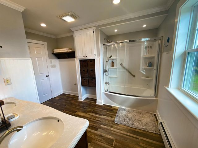 130 Center Road, Hardwick, VT 05843