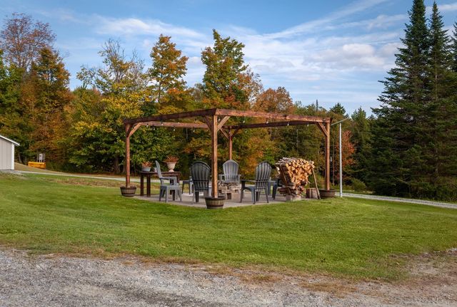 130 Center Road, Hardwick, VT 05843