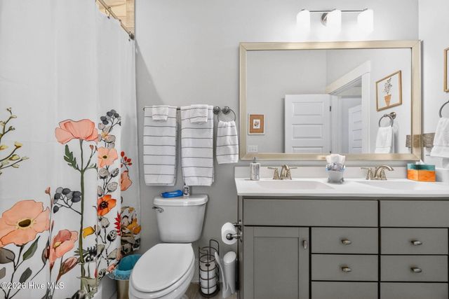 9142 Village Lake Drive SW, Calabash, NC 28467