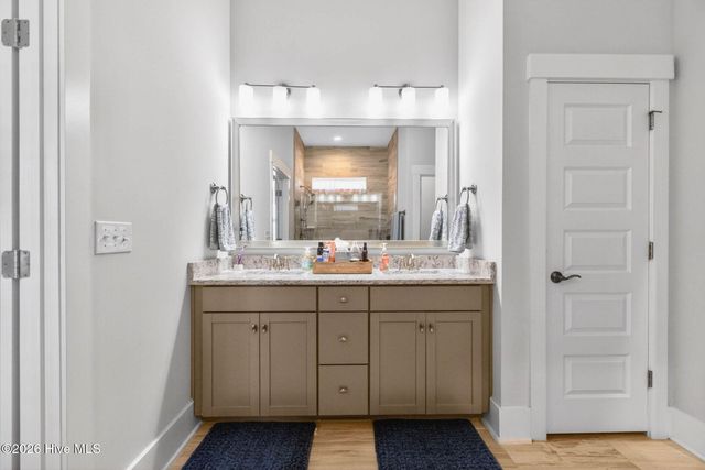 9142 Village Lake Drive SW, Calabash, NC 28467