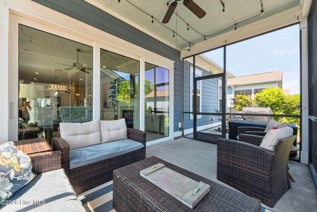 9142 Village Lake Drive SW, Calabash, NC 28467