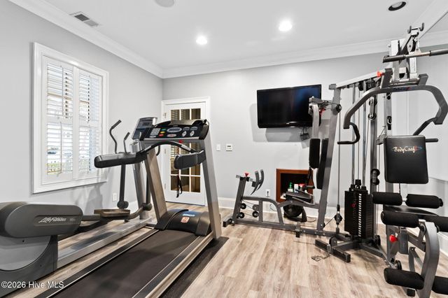 9142 Village Lake Drive SW, Calabash, NC 28467