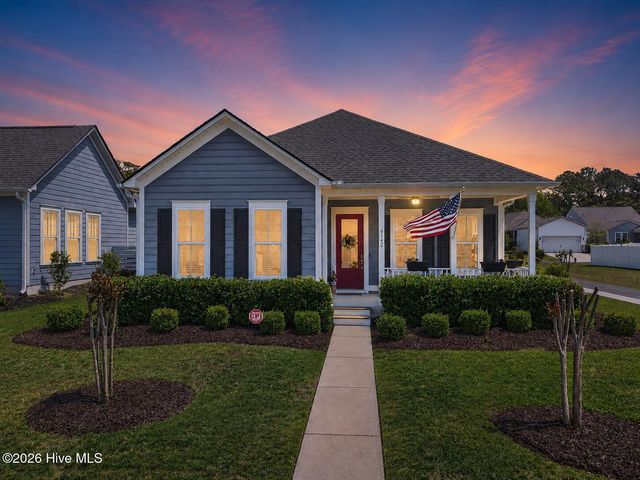 9142 Village Lake Drive SW, Calabash, NC 28467