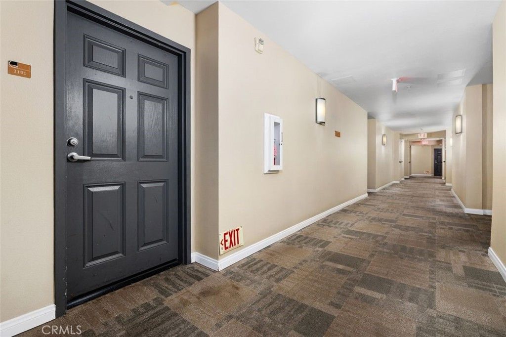 450 J 3191, San Diego, CA 92101 — photo 5