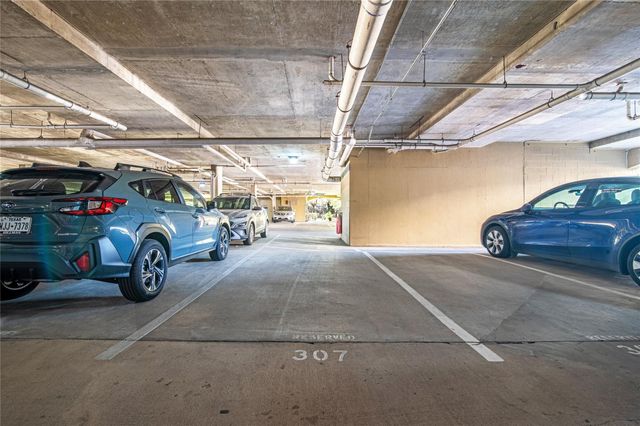 7575 Kirby Drive 3202, Houston, TX 77030