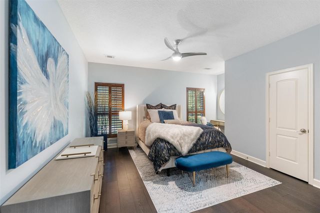 12418 Longmire Way, Conroe, TX 77304