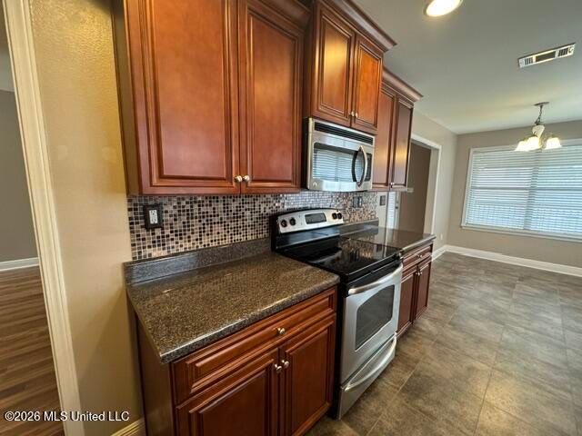 17380 Palm Ridge Drive, D'iberville, MS 39540