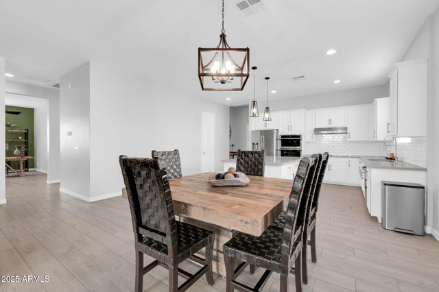 1291 E LA FORTUNA Court, San Tan Valley, AZ 85140