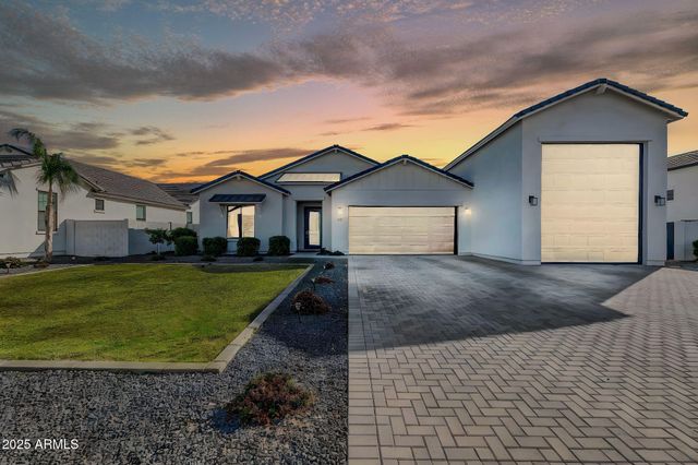 1291 E LA FORTUNA Court, San Tan Valley, AZ 85140