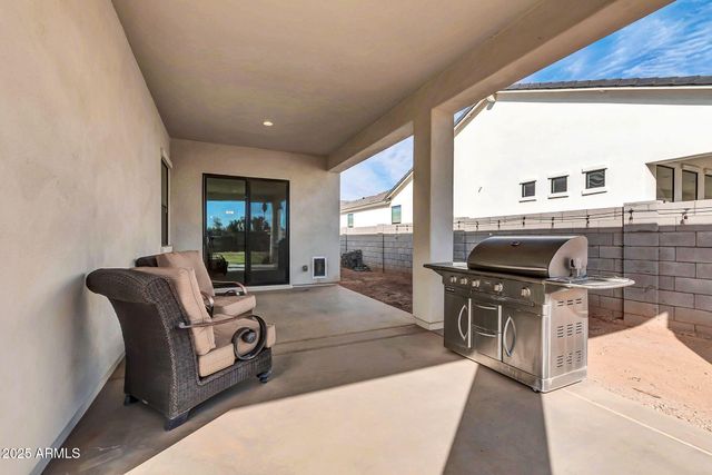 1291 E LA FORTUNA Court, San Tan Valley, AZ 85140