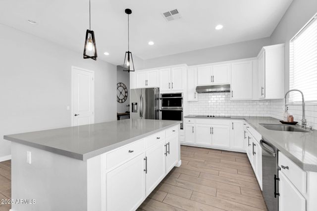 1291 E LA FORTUNA Court, San Tan Valley, AZ 85140