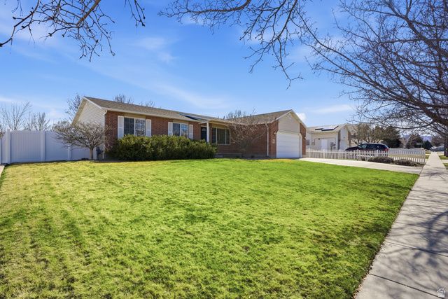 9341 S COPPER LN, West Jordan, UT 84088