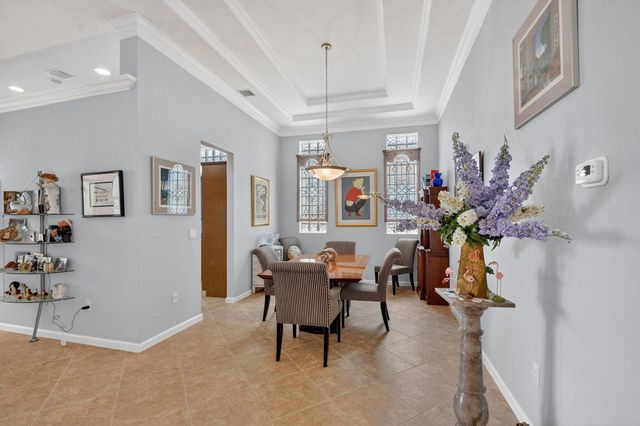 8553 E Via Grande E, Wellington, FL 33411