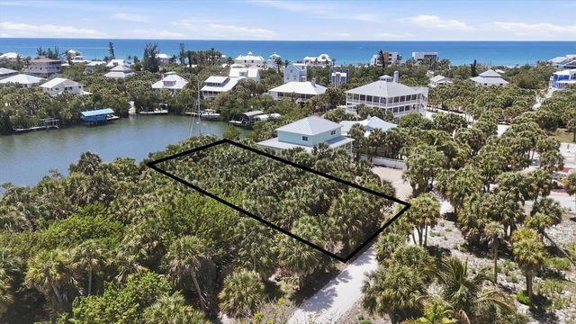 70 PALM DRIVE, Placida, FL 33946