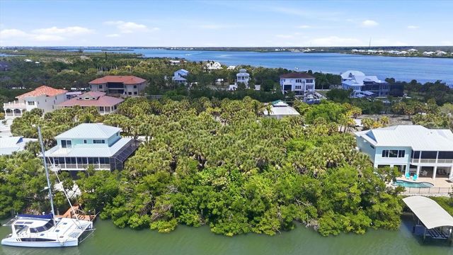 70 PALM DRIVE, Placida, FL 33946