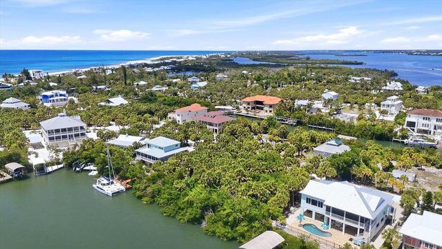 70 PALM DRIVE, Placida, FL 33946