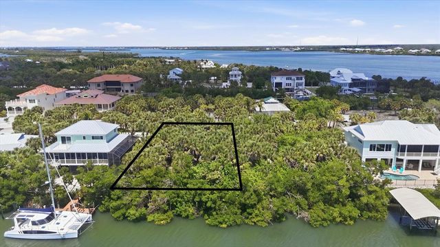 70 PALM DRIVE, Placida, FL 33946