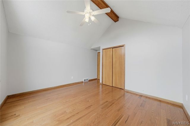 39 Greenbriar Drive, Lancaster, NY 14086