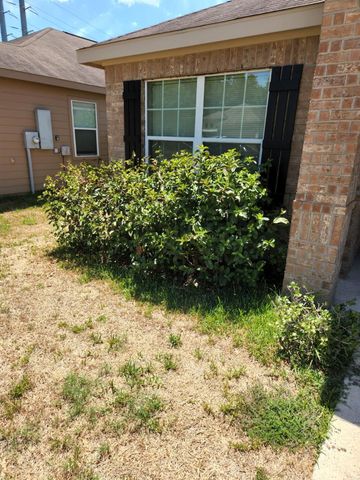 2005 Lost Pine Court, Conroe, TX 77304