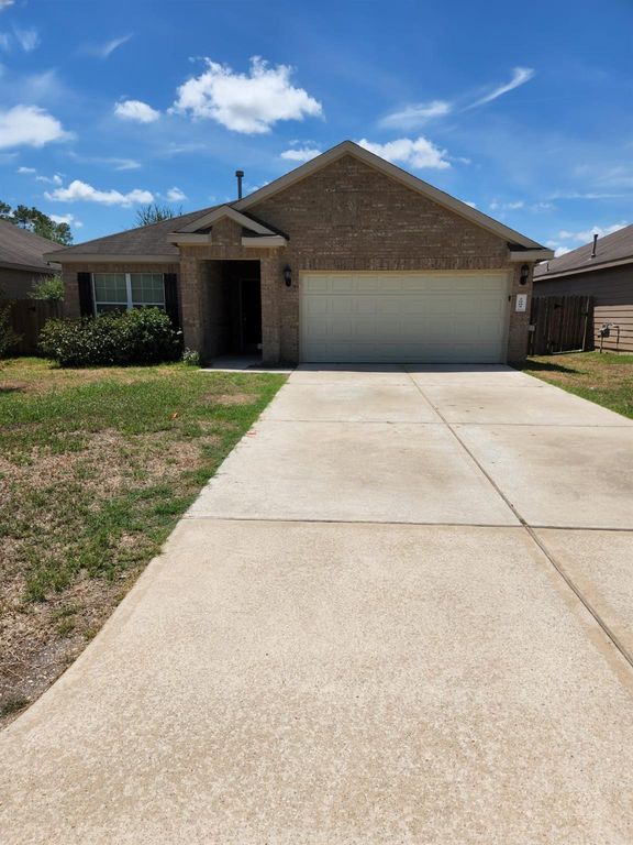 2005 Lost Pine Court, Conroe, TX 77304