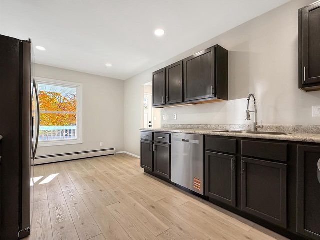 1608 22ND AVENUE, Menominee, MI 49858