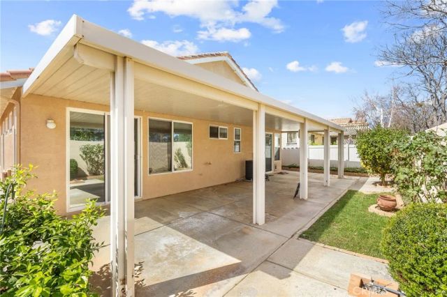 1318 S Bay Hill, Banning, CA 92220