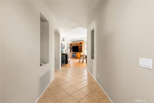 1318 S Bay Hill, Banning, CA 92220