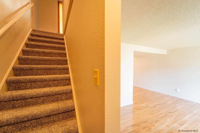 2407 E 16TH ST, Cheyenne, WY 82001
