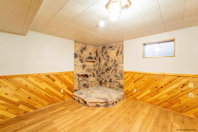 2407 E 16TH ST, Cheyenne, WY 82001