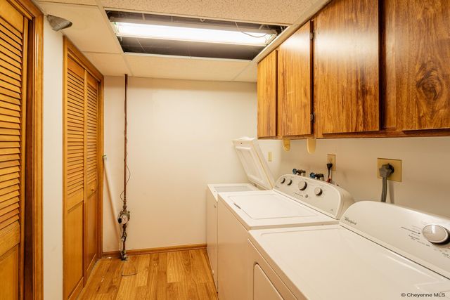 2407 E 16TH ST, Cheyenne, WY 82001
