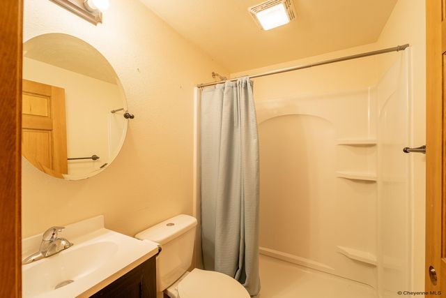 2407 E 16TH ST, Cheyenne, WY 82001