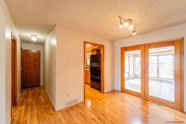 2407 E 16TH ST, Cheyenne, WY 82001