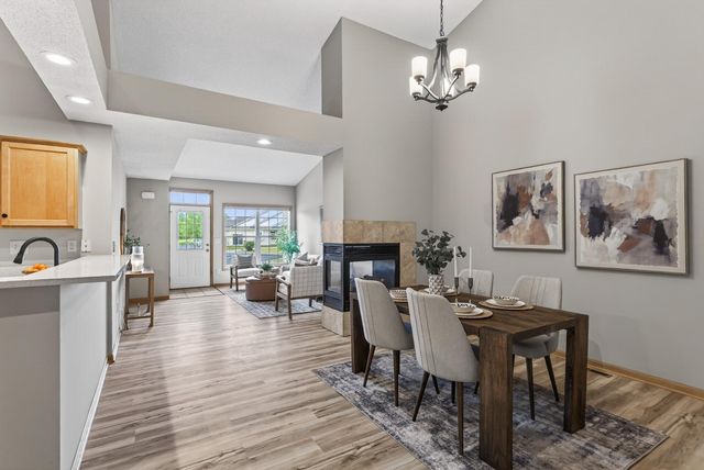 343 Appleblossom Lane E, Shakopee, MN 55379