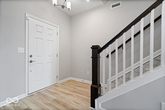 6559 Seabiscuit Road, Whitestown, IN 46075