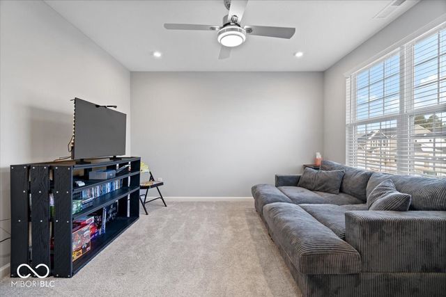 6559 Seabiscuit Road, Whitestown, IN 46075