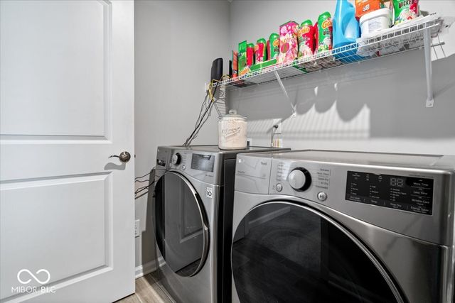 6559 Seabiscuit Road, Whitestown, IN 46075