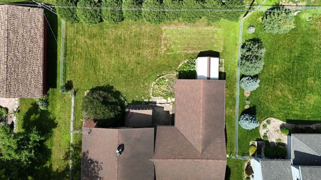 1111 Ellen Street, Cedar Falls, IA 50613