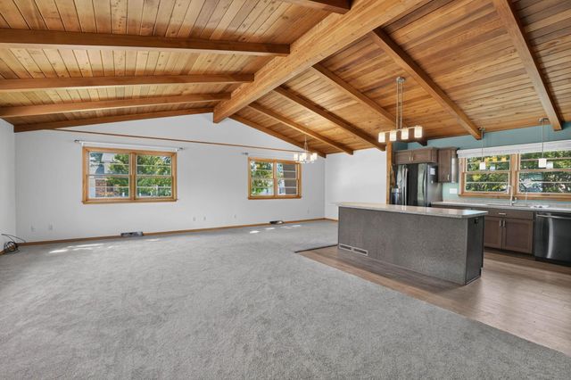 1111 Ellen Street, Cedar Falls, IA 50613