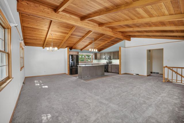 1111 Ellen Street, Cedar Falls, IA 50613