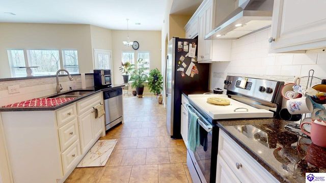 146 Shirley Boulevard, Vine Grove, KY 40175