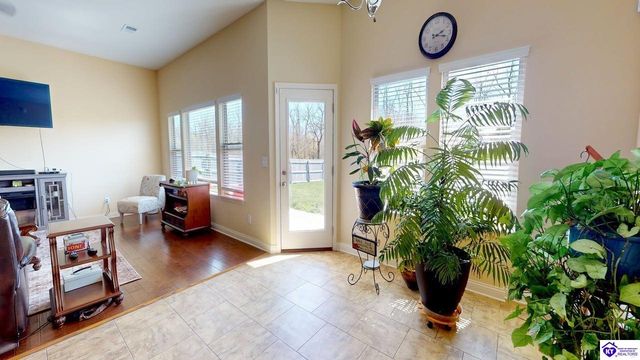 146 Shirley Boulevard, Vine Grove, KY 40175