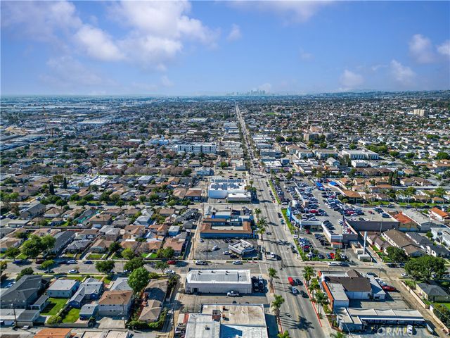 201 W W Whittier, Montebello, CA 90640