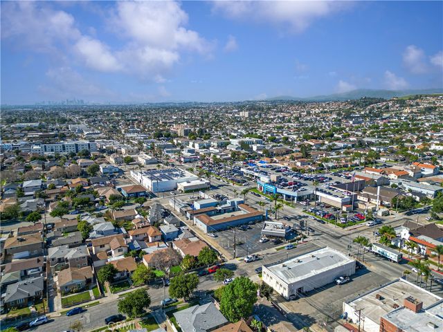 201 W W Whittier, Montebello, CA 90640