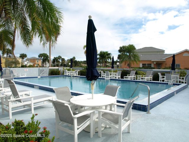 1485 Malibu Circle NE 110, Palm Bay, FL 32905