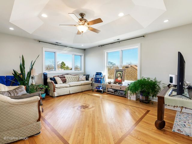 7520 Crawford Avenue, Skokie, IL 60077