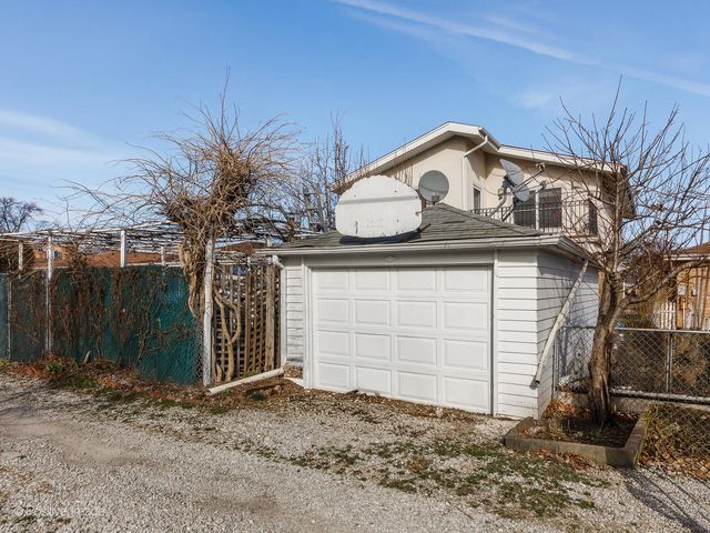 7520 Crawford Avenue, Skokie, IL 60077