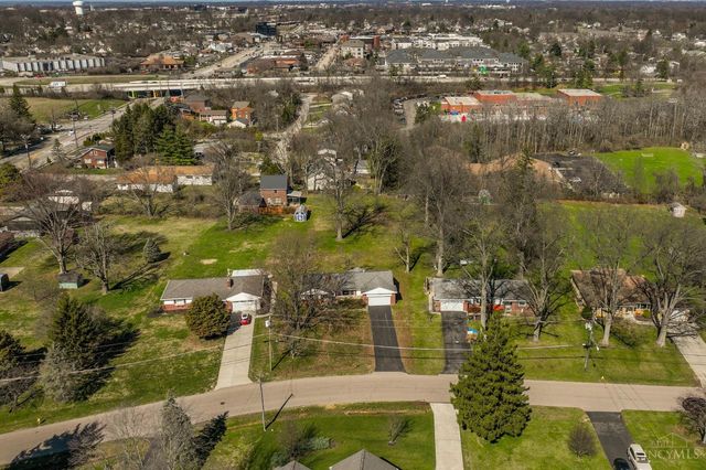 5000 Belleview Avenue, Blue Ash, OH 45242
