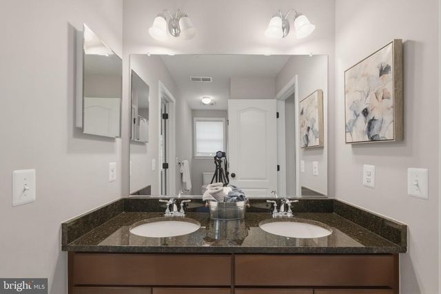 8241 SAINT FRANCIS DR, Severn, MD 21144