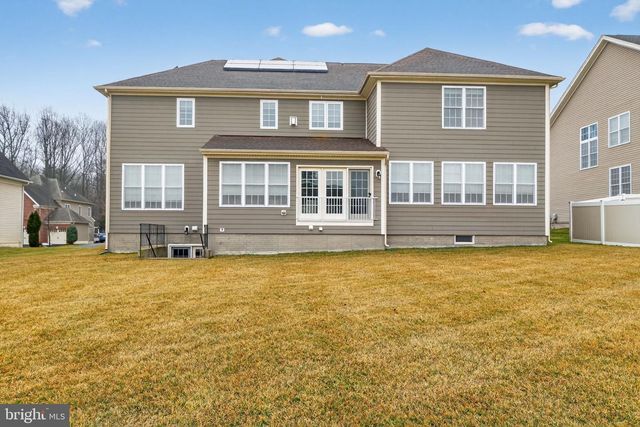 8241 SAINT FRANCIS DR, Severn, MD 21144