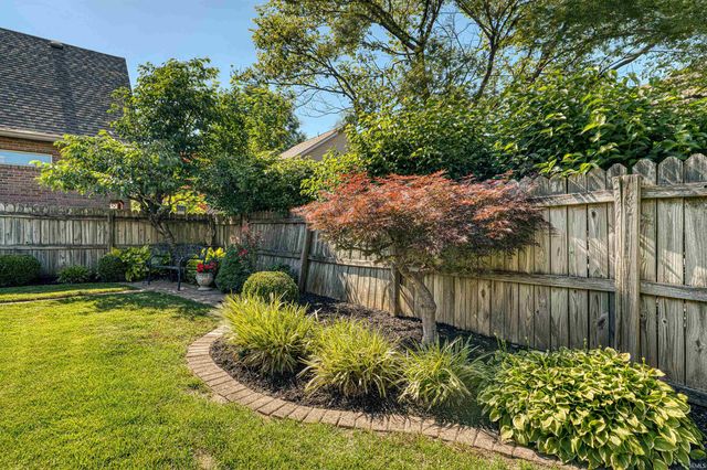 6414 Hearthstone Drive, Evansville, IN 47715
